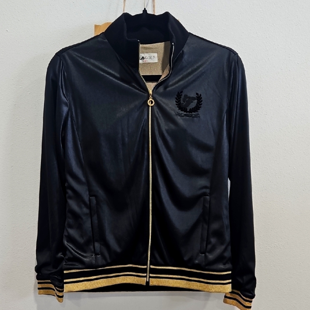 FILA GOLF SLEEK JACKET. SIZE SMALL (95)